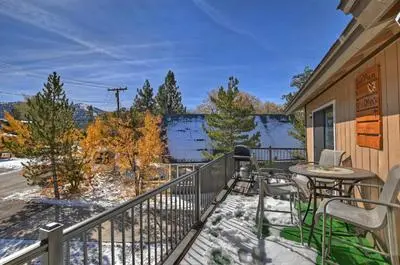 Pet friendly Luna Lodge.