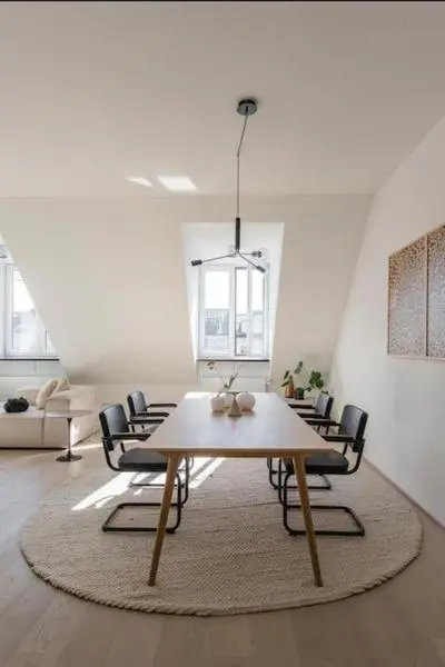 Hemingway Penthouse with Fireplace/Chimney