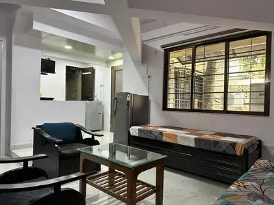 Ravish Apartment, Juhu