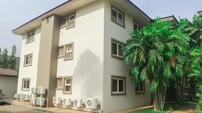 Palm Court Apartment