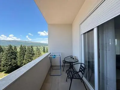 Bright star apartment