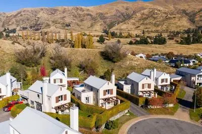 A home away from home in Wanaka