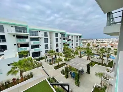Departamento con alberca cerca de playa