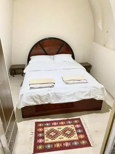 Ürgüp merkez çarşıda kemerli ev