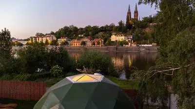 Unique glamping Prague with private hot tub