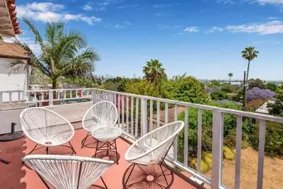 Exclusive 5BR House Central LA Ideal for Group