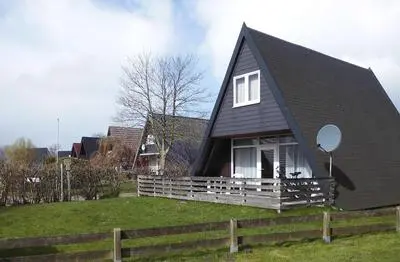 Nettes Ferienhaus in Fedderwardersiel