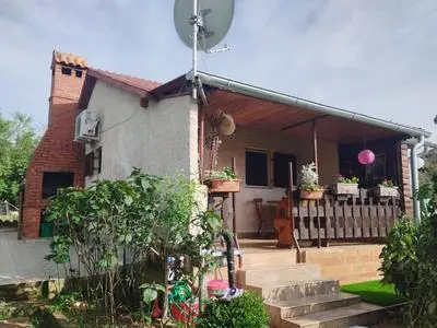 Holiday house