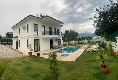 Star House