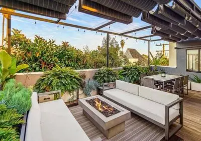 Three Bedrooms Top Apartment With Breathtaking Views