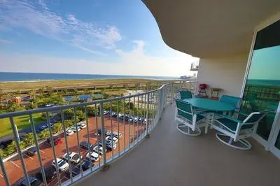 3 Bedroom Luxury Condo at Caribe, 6 Outdoor Pools with Slides, Lazy River, 3 Indoor Pools