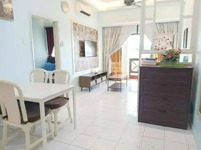 Studio Sejatistay at Mahkota