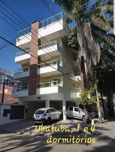 Ap um dormitório com ar condicionado ou ventiladores de teto, churrasqueira