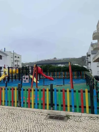 Comfortable apartment in Nazaré - 55 m² with private parking
