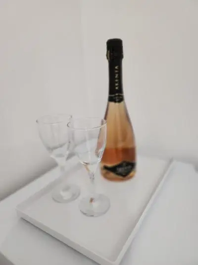Orange boutique rooms
