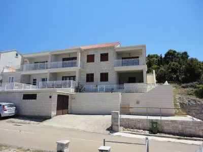 Apartments Aferdita