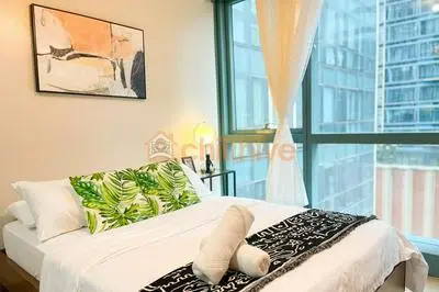 Chic BGC Condo Across Uptown Mall #ournw9b