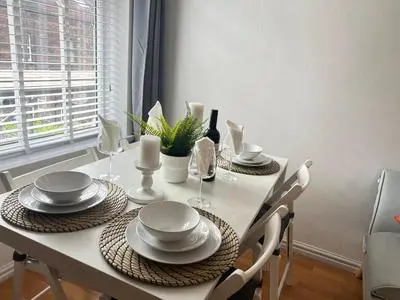 Cozy 1-Bedroom Flat in Tuebrook