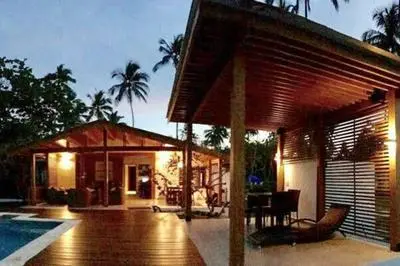 4 Br beachfront villa in las Terrenas