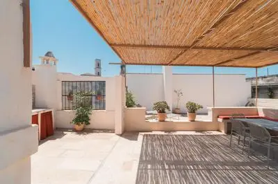 MARGHERITA Suite 60m Apartment with Balcony in Lecce Historic Centre