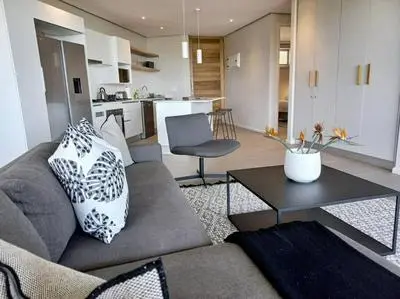 Modern Elaleni Estate Gem!