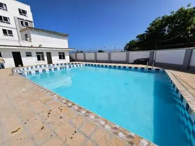 Sparkling One Bedroom Near Pride Inn