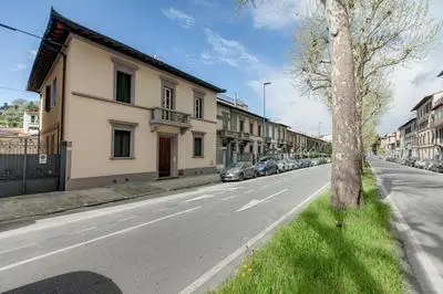Bice & Krizia Apartments by Mamo Florence