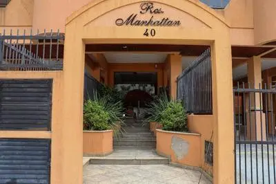 Apartamento a uma quadra da praia