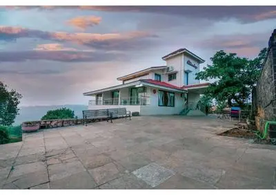 4 Bhk - Night World Fiesta