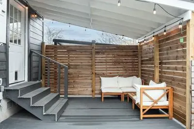East Austin Family Home w Backyard