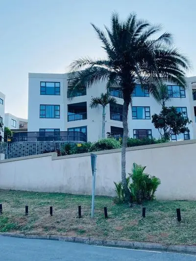 9 The Shades Umhlanga