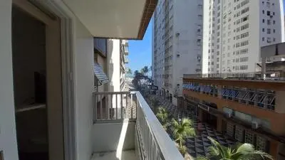 Apto 3 quartos 50mt da praia Pintangueiras - Guarujá