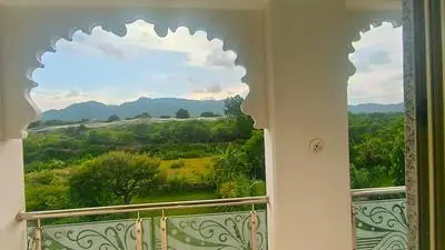 Hotel Mountain Palace With Swimming Pool