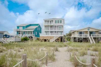 Ollies Point by Oak Island Accommodations