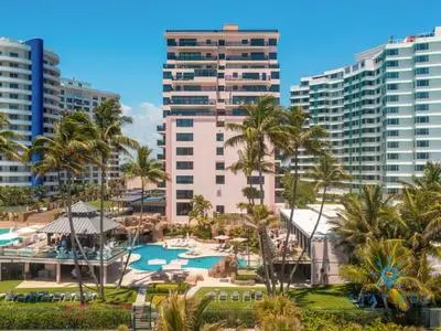 2BR Pool Ocean View