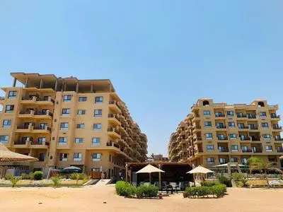 One Bedroom At Turtle Beach Compound With Private Beach