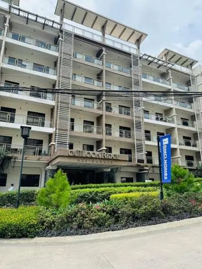 2 BR Condo,2 CR, 2 Balcony Unli Netflix, Disney