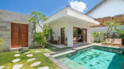 Villa Lange 2 by Villa Finder