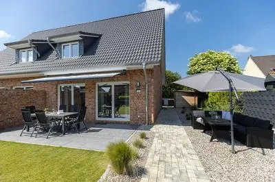 Komfort-Ferienhaus "Heimathafen" Mittelweg 43c APPARTO Grömitz