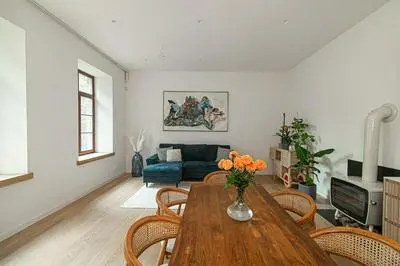 Spacious & Stylish Apartment in City Center