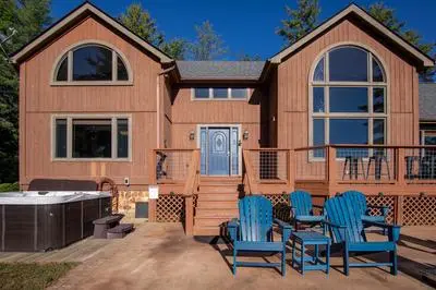 Lookout Lodge