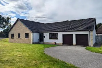Boutique Four Bed Holiday Home in Inverness