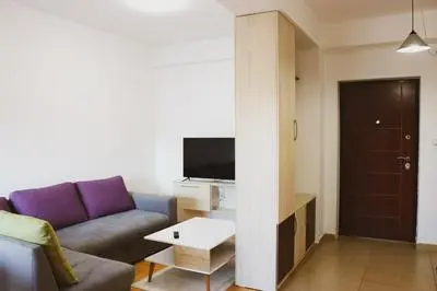 S Apartment 3