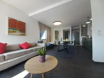 Spacious Neve Tzedek Apartment