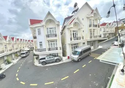 Khu Ngĩ Dưỡng GOLĐEN HILL Đà Lạt