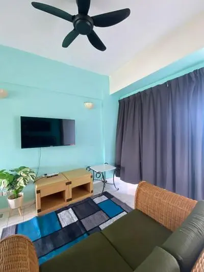 Studio Apartment W Seaview Netflix