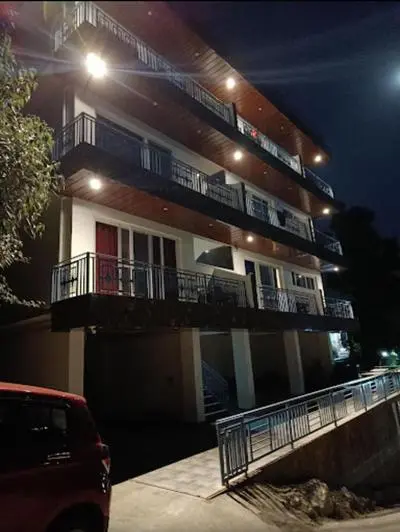 hotel summer nest