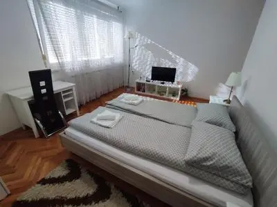 Apartman KALE