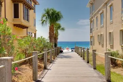 Private Pool Hot Tub Close to Beach Destin