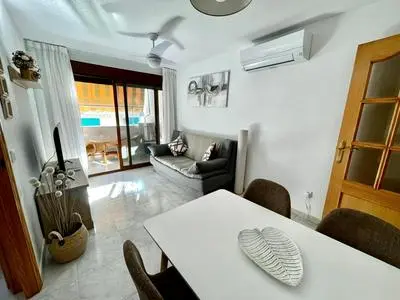 Apartamento ALAMEDA Centro RESERVABLE Desde 11 Días - Hasta 6 Personas - BOOKABLE from 11 Days - Up to 6 People